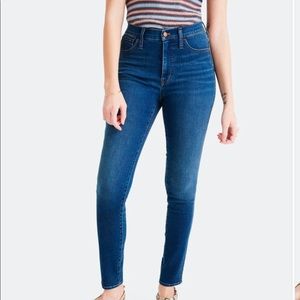 MADEWELL HIGH RISE ROADTRIPPER JEANS 31
